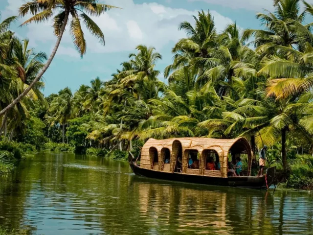 Kerala God’S Own Country – A Journey Through India’s Tropical Paradise